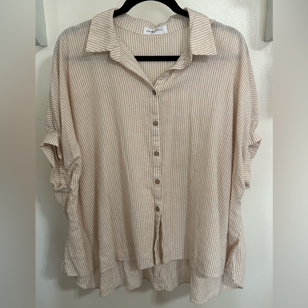 Carly Jean Los Angeles Cream & Tan Striped Button-Down Shirt